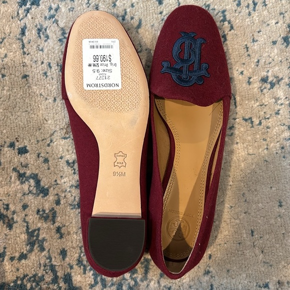 TORY BURCH Antonia Loafer Embroidered Monogram Imperial Garnet Perfect Navy 9.5 - Picture 2 of 6